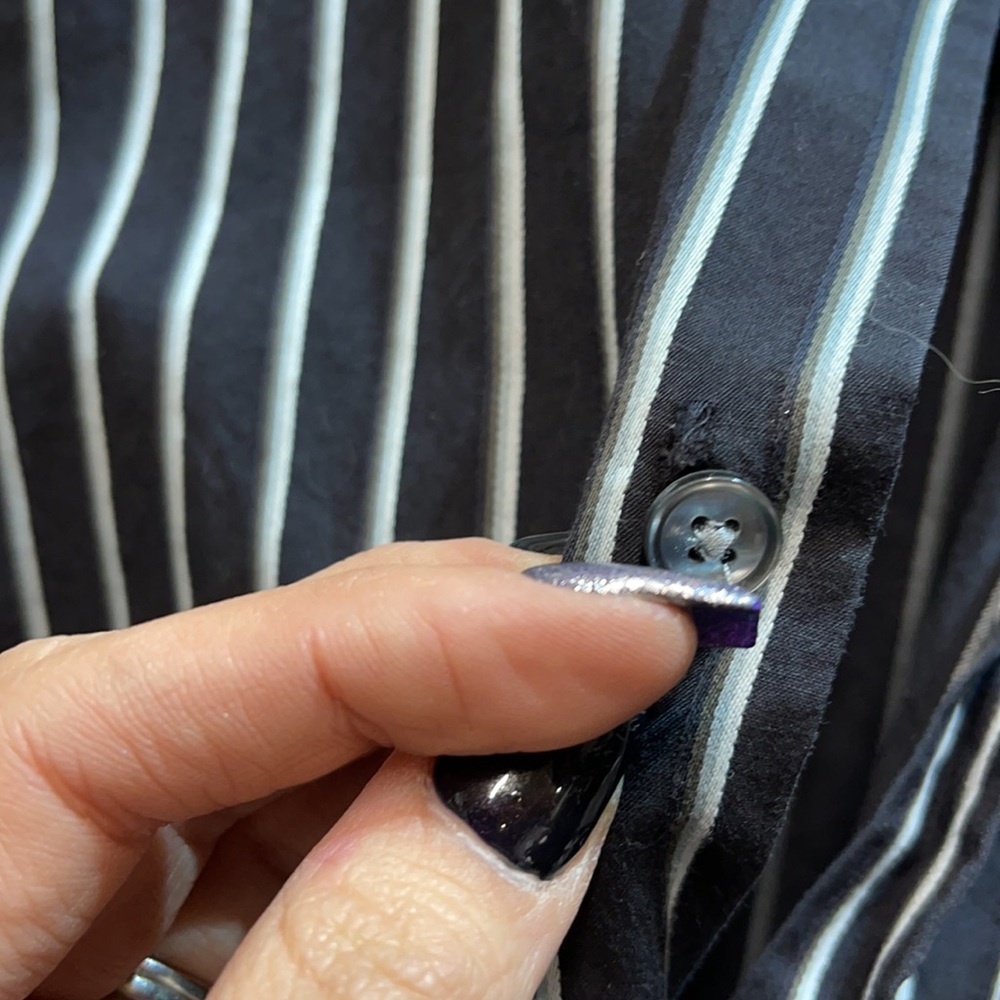 Hugo boss button up - Picture 3 of 6